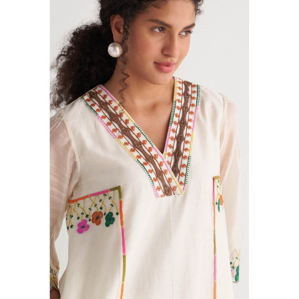 Shivani Bhargava Applique Streak Tape Kurta with Pants and Scalloped Dupatta (Set of 3)