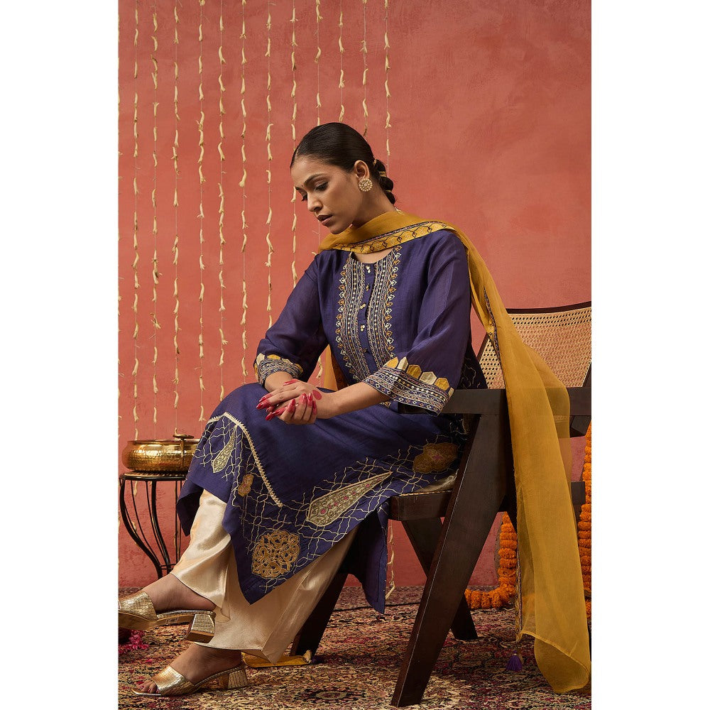 Shivani Bhargava Rani Purple Embroidered Kali Kurta with Pant and Dupatta (Set of 3)