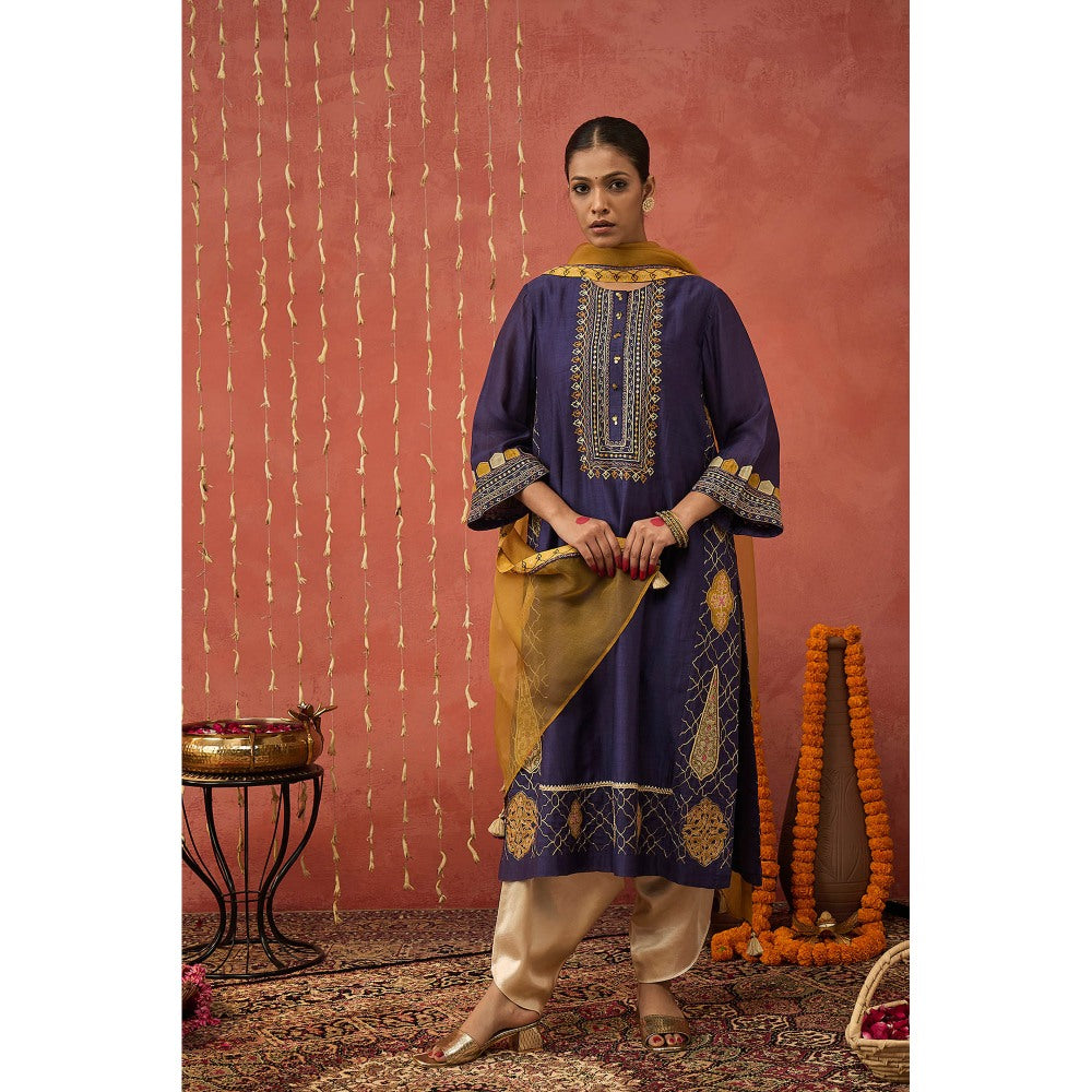 Shivani Bhargava Rani Purple Embroidered Kali Kurta with Pant and Dupatta (Set of 3)