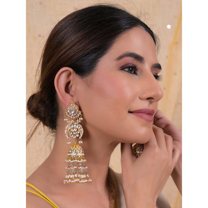 Shlok Jewels Women White 18K Gold Plated Jadau Kundan Jewellery Set