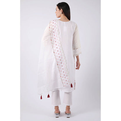 SHRUTI GOYAL White Embroidered Kurta with Pant and Dupatta (Set of 3)