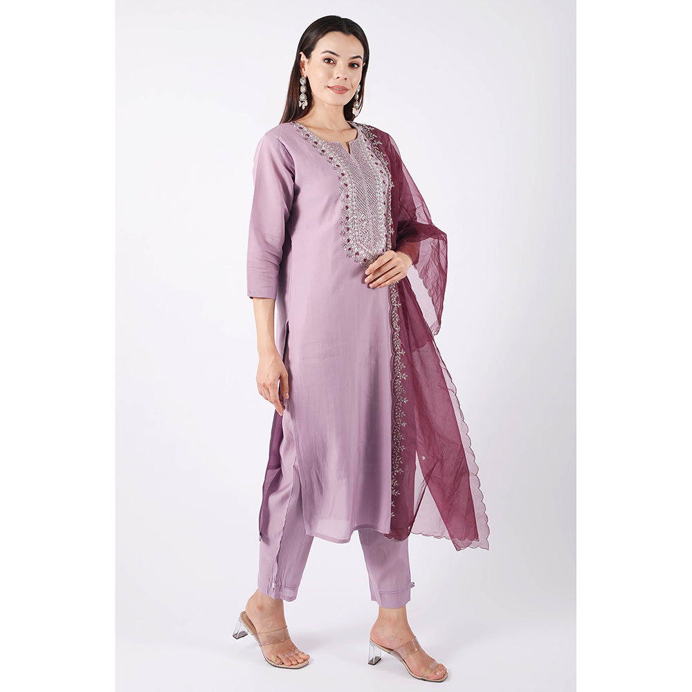 SHRUTI GOYAL Lavender Embroidered Kurta with Pant and Dupatta (Set of 3)