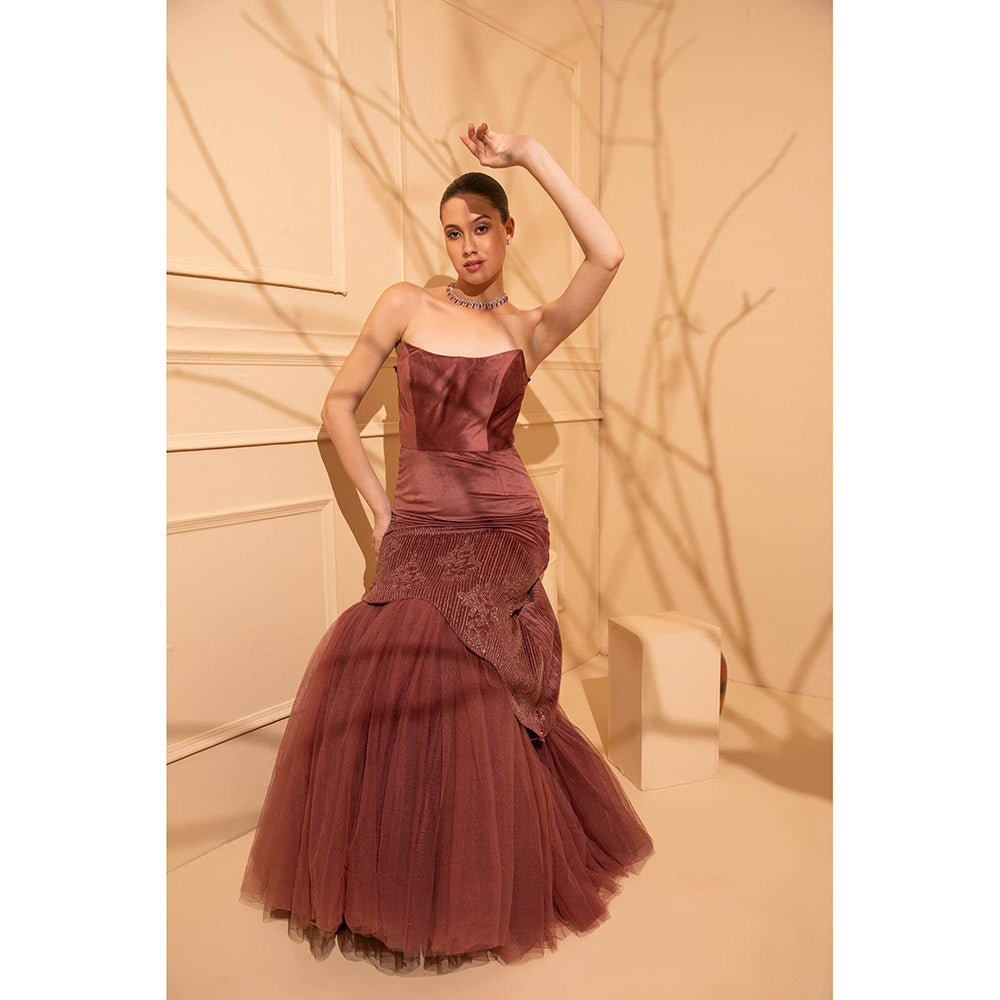 Shriya Dahlia Maroon Velvet Evening Gown