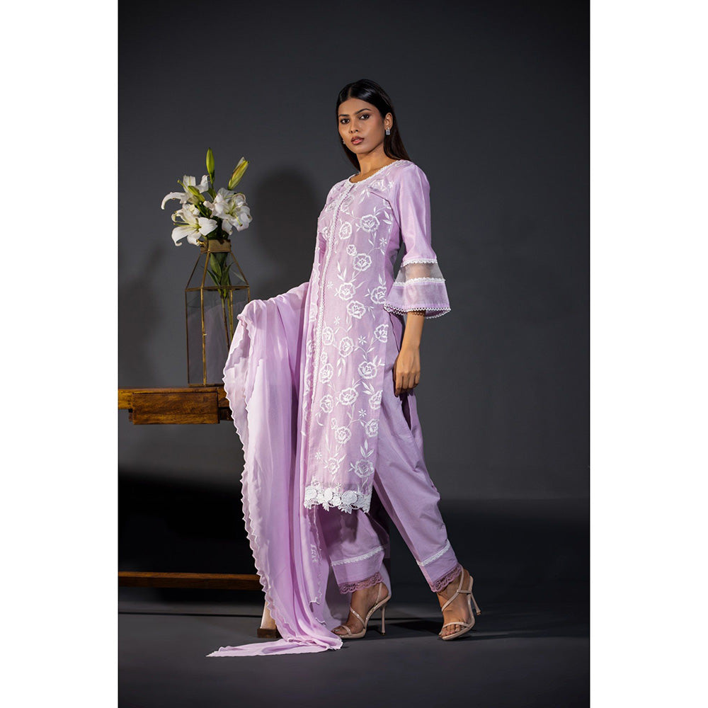 Shweta Dabas Our Rose Laces Pure Chanderi Kurta with Salwar and Dupatta (Set of 3)