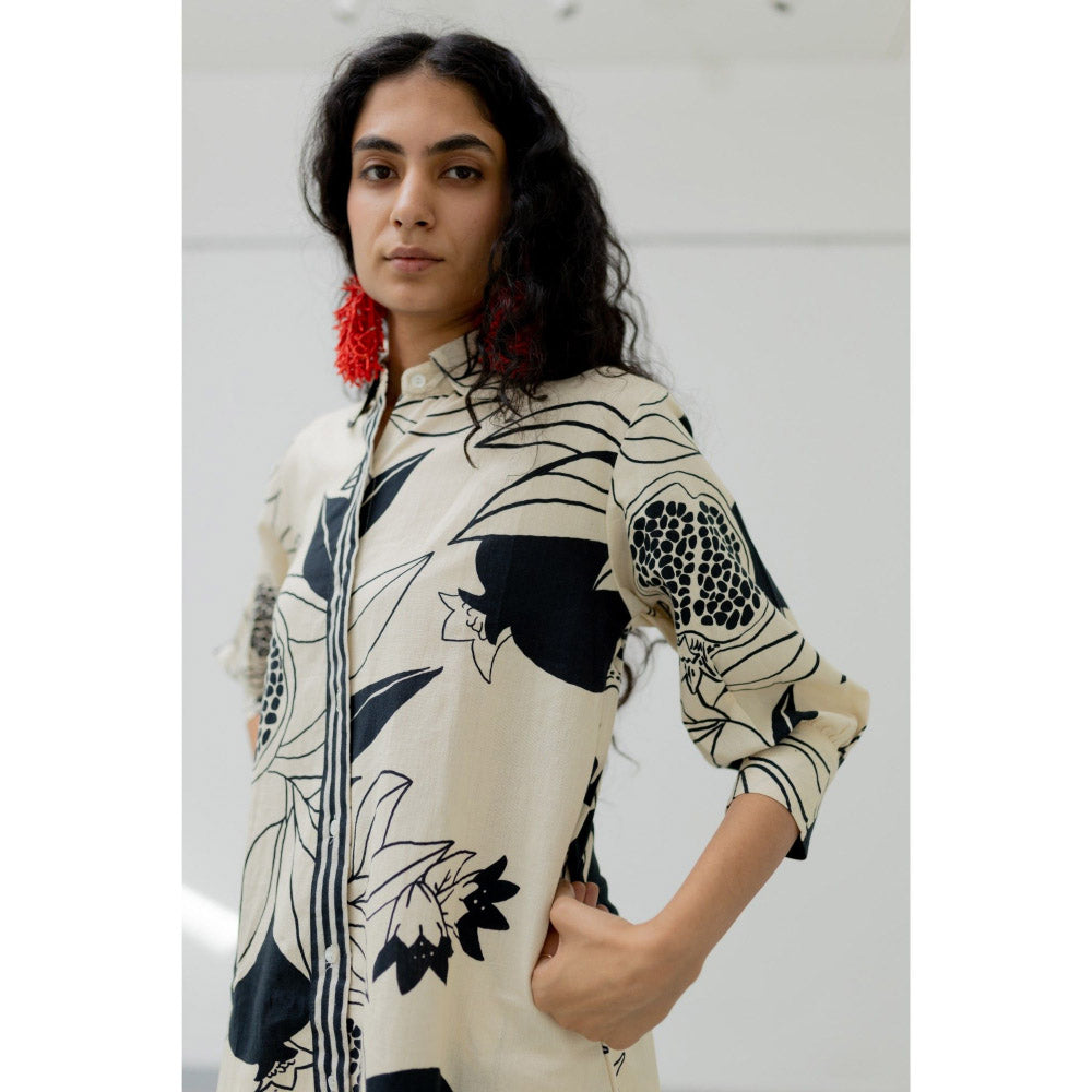 Silai Studio Cream Pomegranate Print Kurta and Pants (Set of 2)
