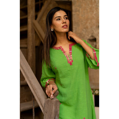 Silai Studio Kyomi Kurta With Pant for Women (Set of 2)