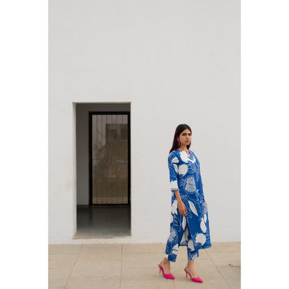 Silai Studio Blue Anaar Kurta with Pant (Set of 2)