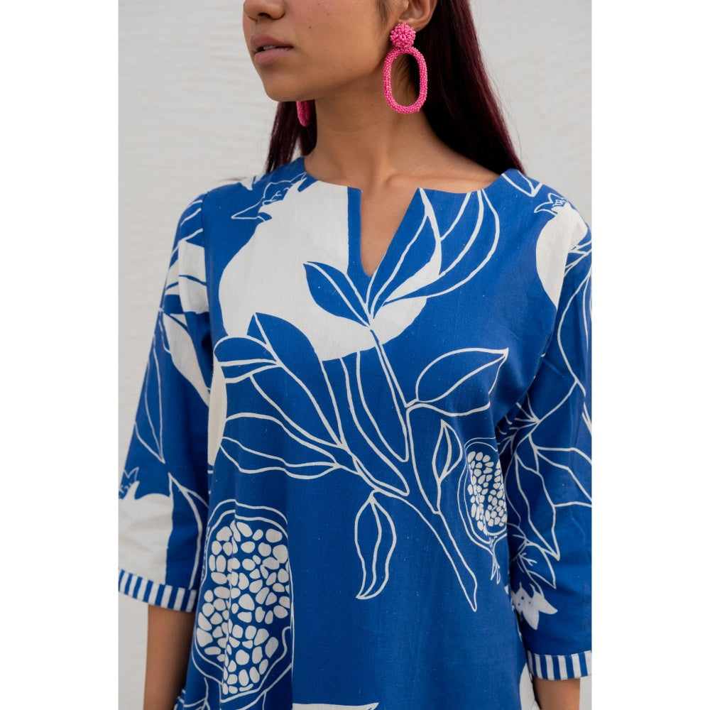 Silai Studio Blue Anaar Kurta with Pant (Set of 2)