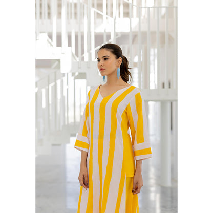 Silai Studio Lemonberry Box Slit Stripes Kurta