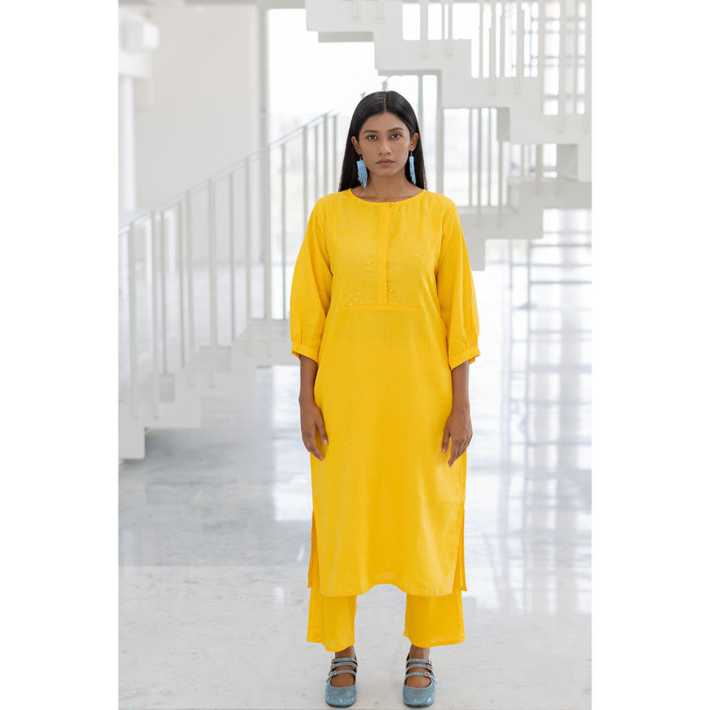 Silai Studio Sunflower Yellow Kurta and Pant (Set of 2)