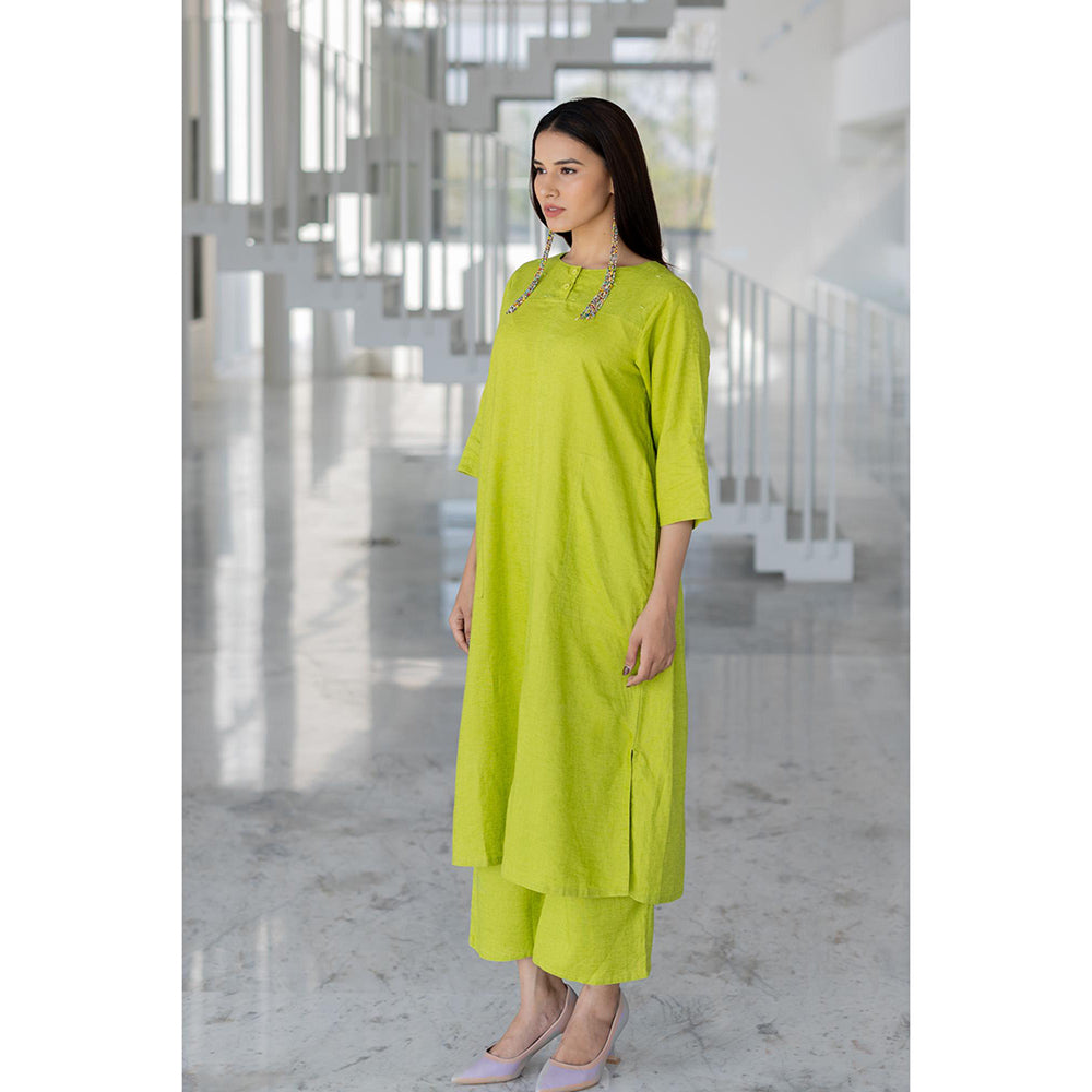 Silai Studio Avocado Green Kurta and Pant (Set of 2)