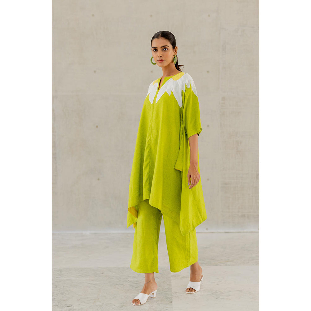 Silai Studio Green Sunflower Applique Co-Ord (Set of 2)