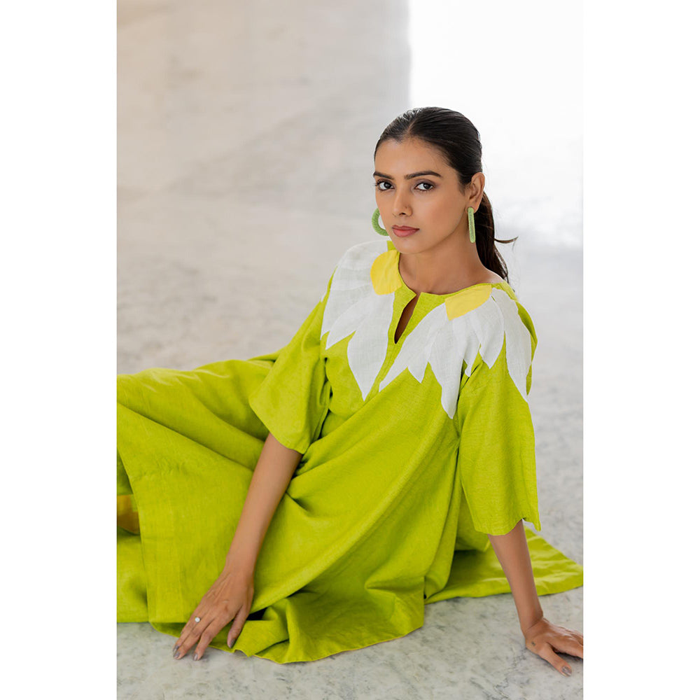 Silai Studio Green Sunflower Applique Kurta