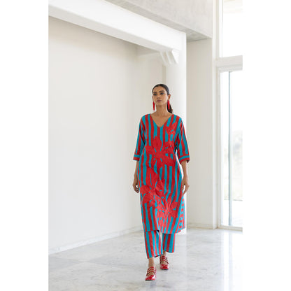 Silai Studio Sky Fire Striped Applique Kurta