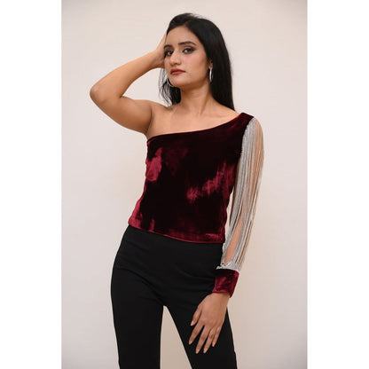 Label Simran Kochher Maroon Stiletto One Sleeve Velvety Top