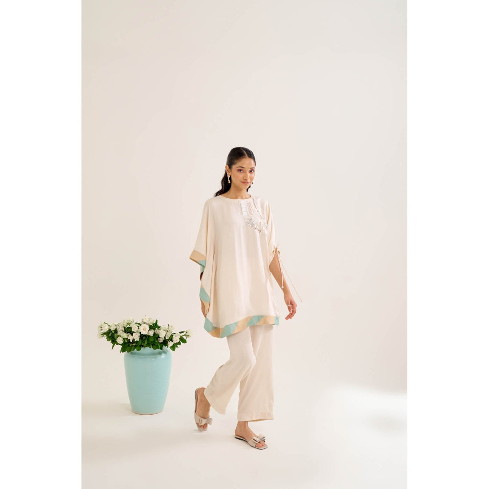 Siyona by Ankurita White Mallika Co-Ord (Set of 2)