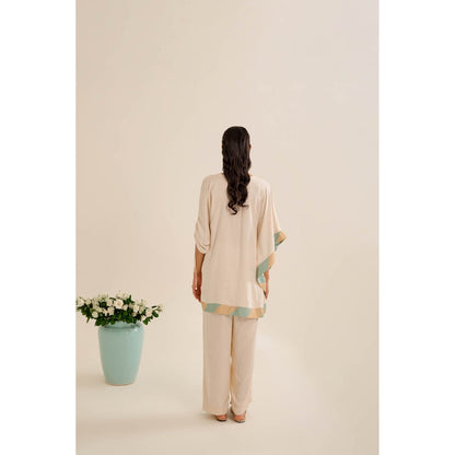 Siyona by Ankurita White Mallika Co-Ord (Set of 2)