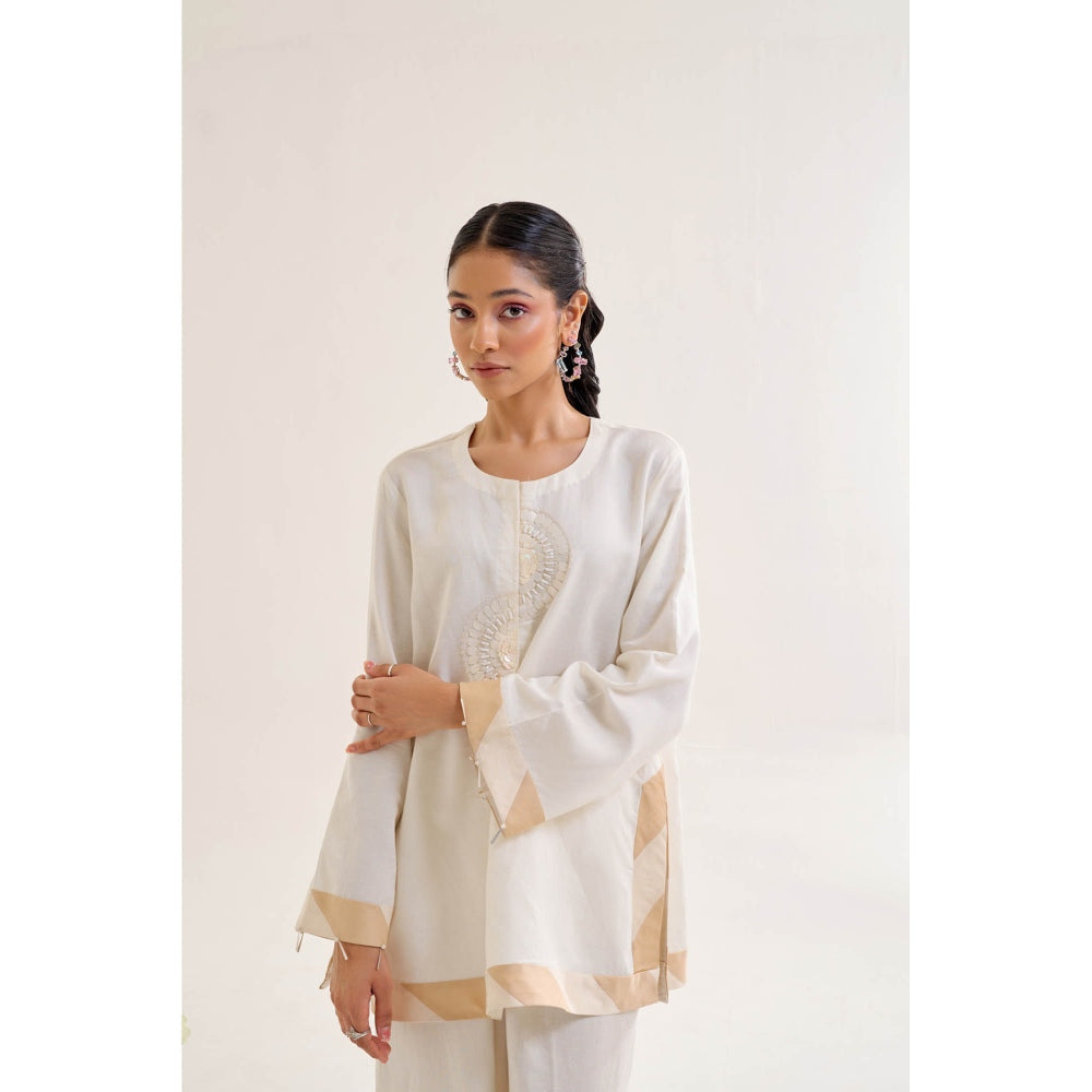 Siyona by Ankurita White Chandni Co-Ord (Set of 2)