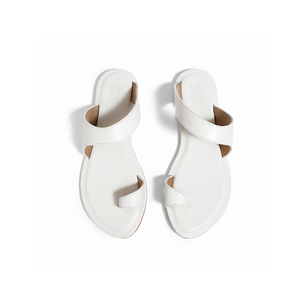 SKO Pisa White Flats