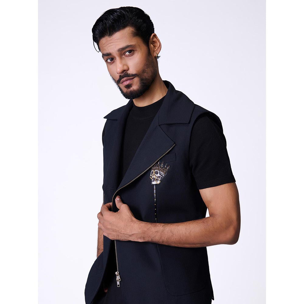 S&N by Shantnu Nikhil Black Rayon Blend Sleeveless Waistcoat