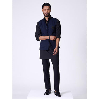 S&N by Shantnu Nikhil Navy Blue Rayon Blend Sleeveless Waistcoat
