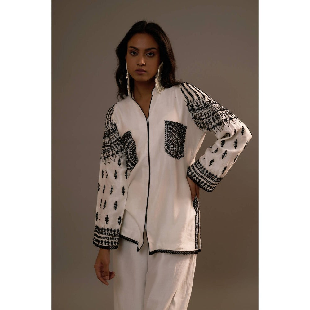 Sonia Khatri White Majestic Silhouette Surti with Palazzo (Set of 2)