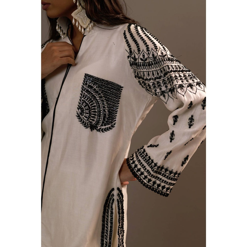 Sonia Khatri White Majestic Silhouette Surti with Palazzo (Set of 2)