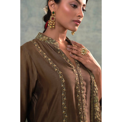Sonia Khatri Judge Grey Kurta with Pant and Dupatta (Set of 3)