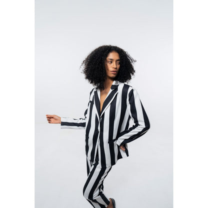 SOTBELLA White and Black Stripe Blazer with Pants (Set of 2)