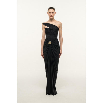 SOTBELLA BLACK ONE-SHOULDER DRAPED MAXI DRESS WITH GOLD SHELL DETAIL