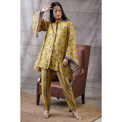 Soup by Sougat Paul Sarouk Embroidered Co-Ord (Set of 2)