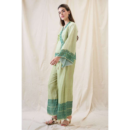 Soup by Sougat Paul Green Noorani Embellished Co-Ord (Set of 2)