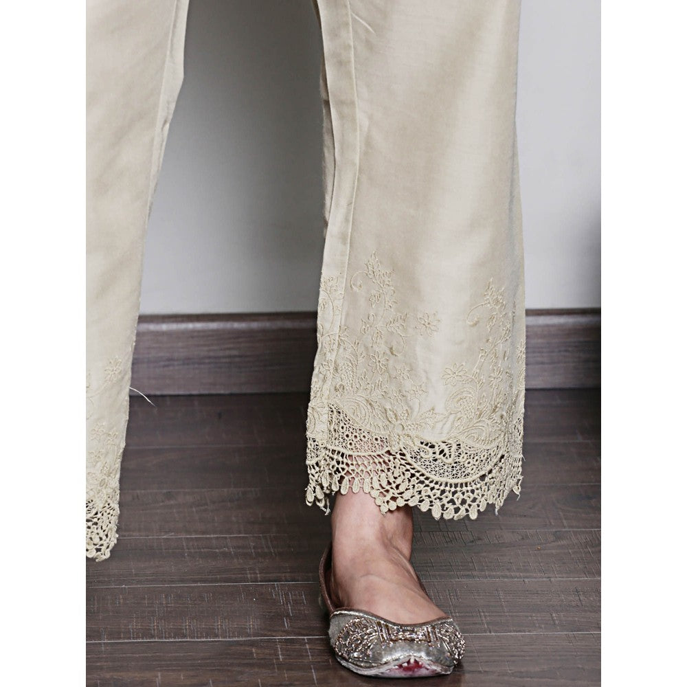 Spring Soul Cotton Pant In Lace and Cutwork Fabric
