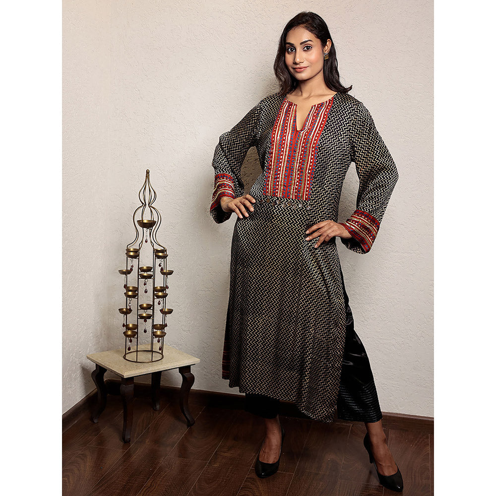 Spring Soul Black Hand Embroidered Zig Zag Modal Silk Kurta and Pant (Set of 2)