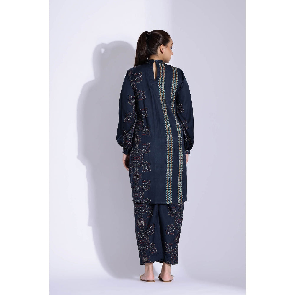 Studio Surbhi Cotton Silk Printed Kurta and Pant (Set of 2)