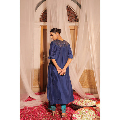 Studio Chiraiya Elegant Blue Silk Kurta with Pant (Set of 2)