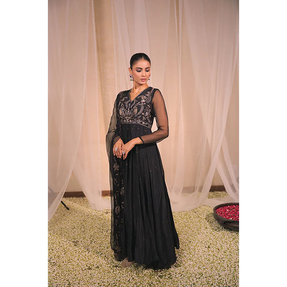 Studio Chiraiya Black Full Hand Embroidered Anarkali with Dupatta (Set of 2)