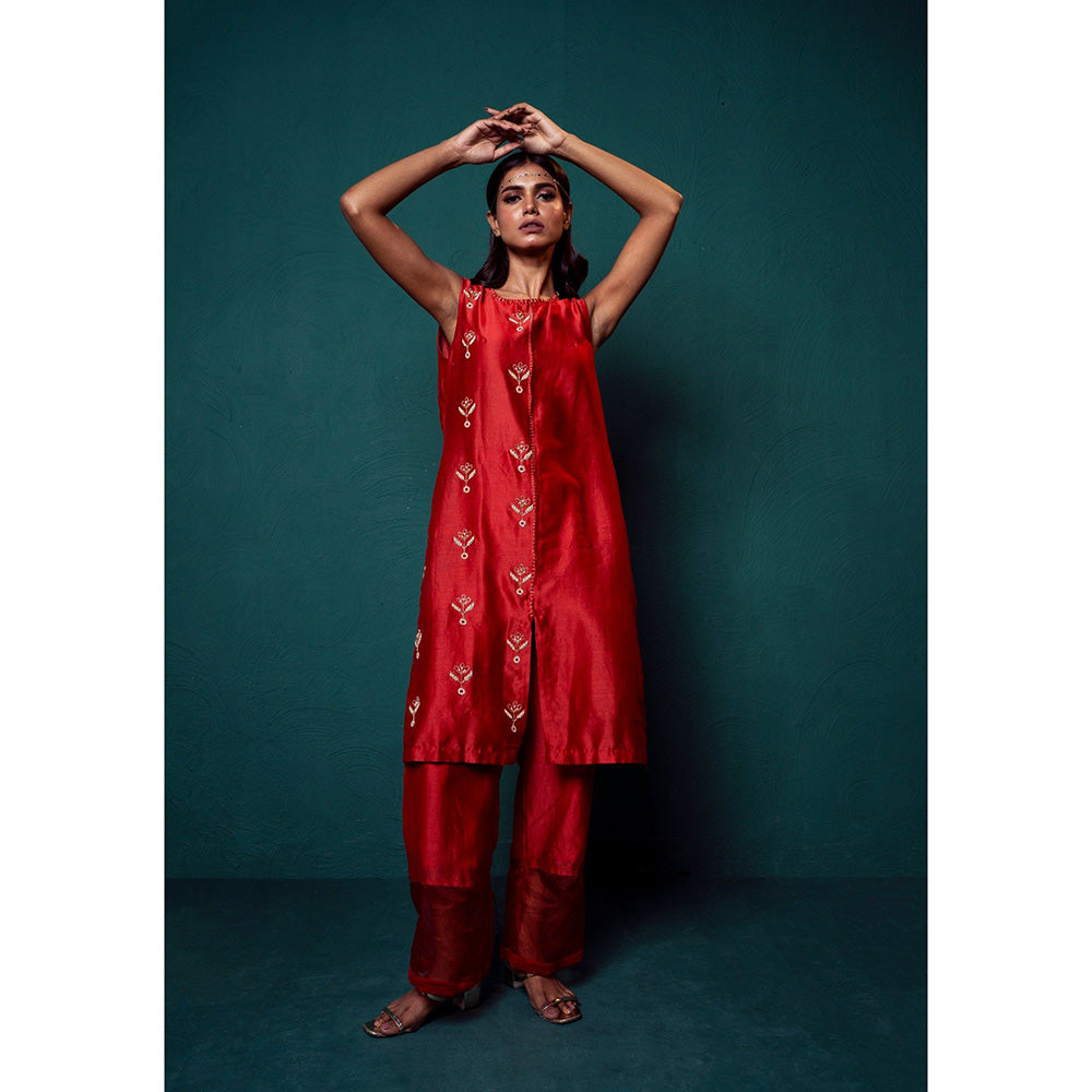Suave by Neha Arora Red Surkh Kurta With Bustier And Pant (Set of 3)