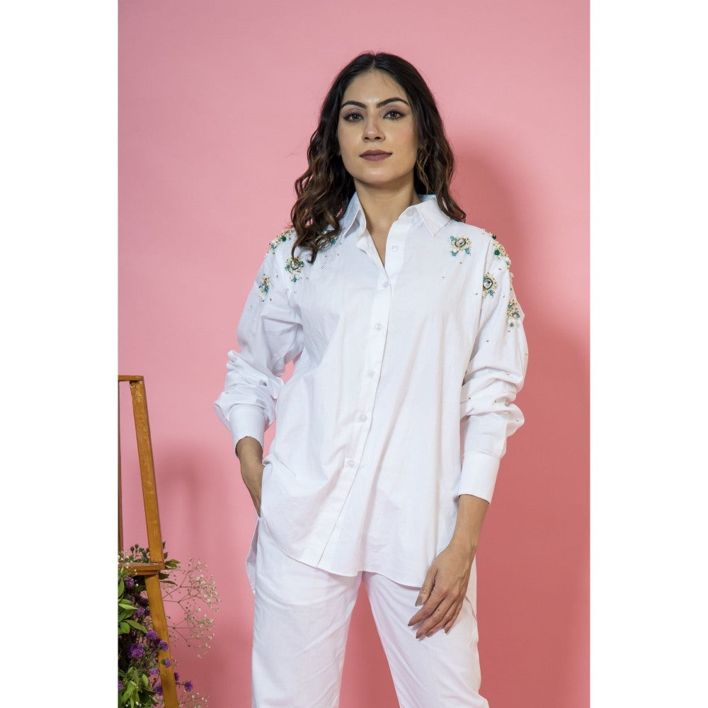 SUBTLE White Hoor Shirt