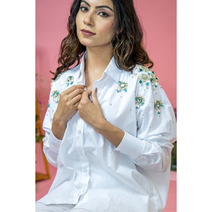 SUBTLE White Hoor Shirt