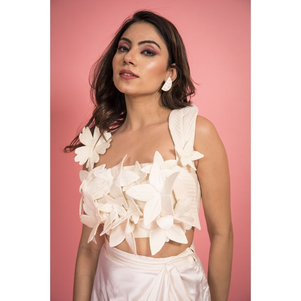 SUBTLE Gulbahar V2 Floral Crop Top