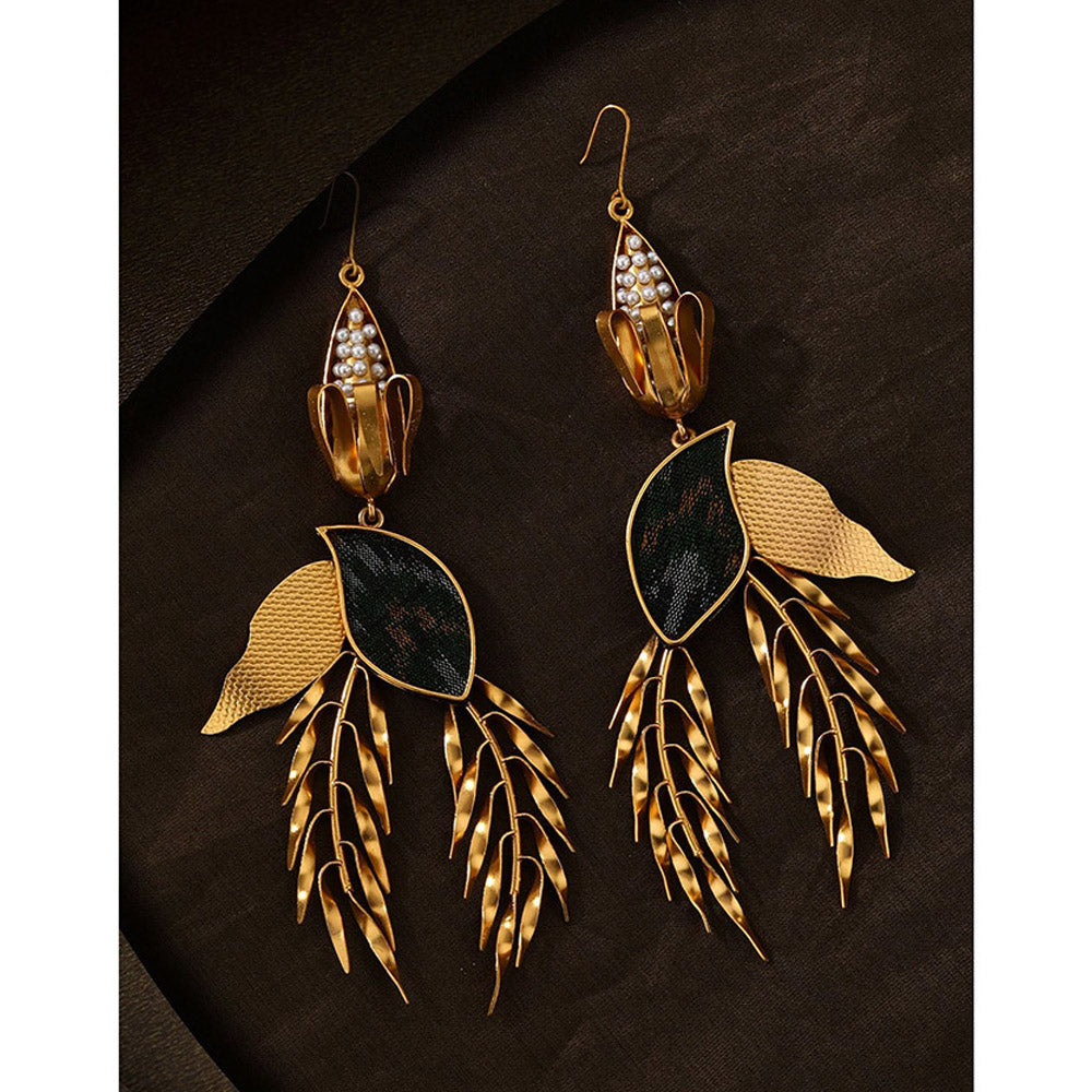 Suhani Pittie Fresh Floral Bunch Earring