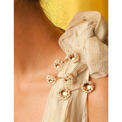 Suhani Pittie Pearl Bunch Brooch Pins