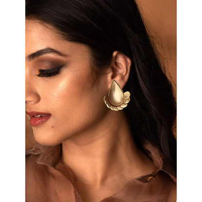 Suhani Pittie Gold diya earrings with coin motif