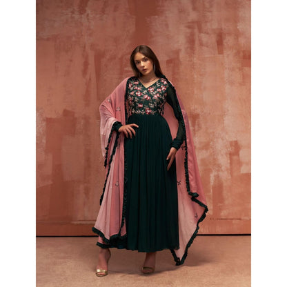 Suruchi Parakh Womens Green Embroidered Anarkali Kurta and Dupatta (Set of 2)