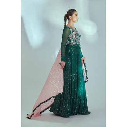 Suruchi Parakh Womens Green Embroidered Anarkali Kurta with Dupatta (Set of 2)