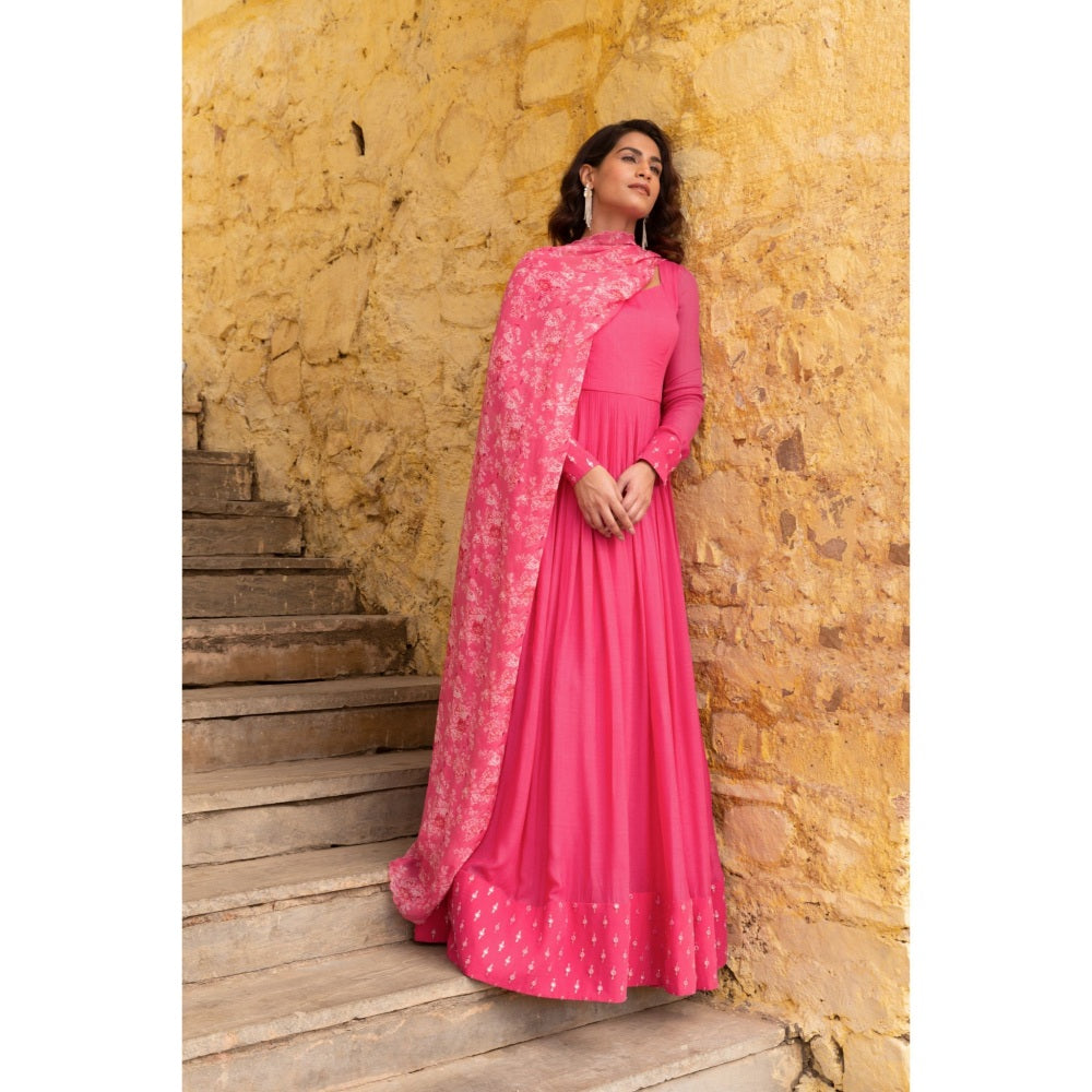 Suruchi Parakh Womens Pink Floral Print Anarkali Kurta and Dupatta (Set of 2)