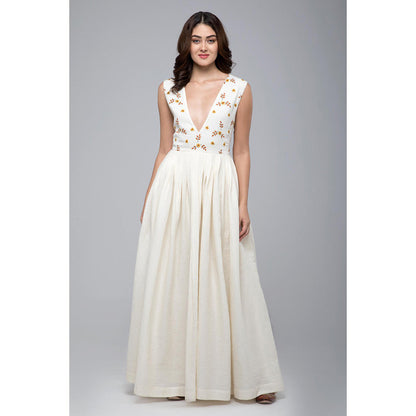 S & V designs Yellow Embroidered Floor Length Sleeveless Gown with Jacket (Set of 2)