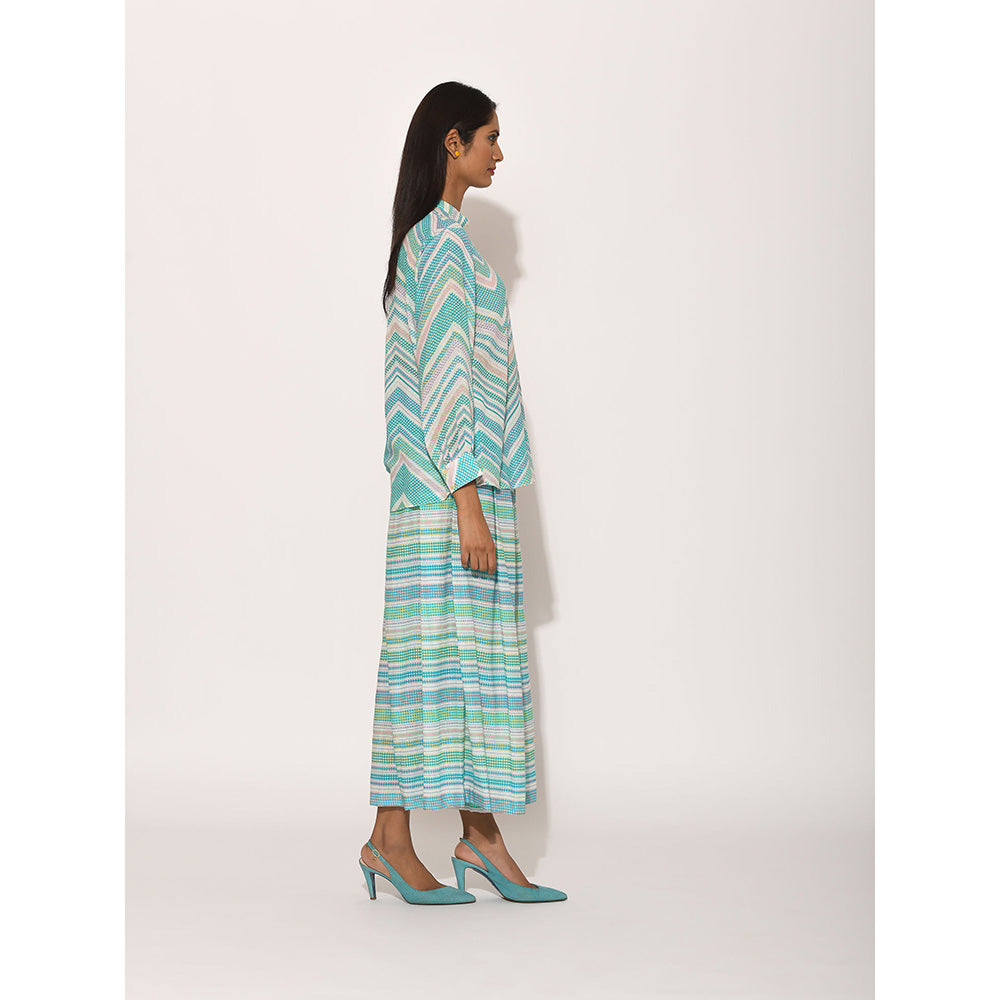 Swati Vijaivargie Turquoise Dots Turquoise Chevron Shirt