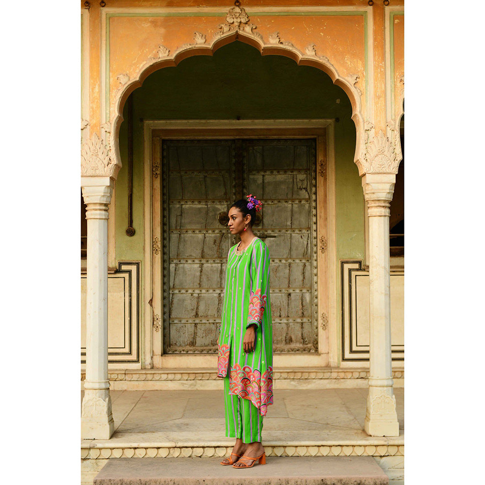 Swati Vijaivargie Juhi Asymmetrical Kurta & Pant (Set of 2)